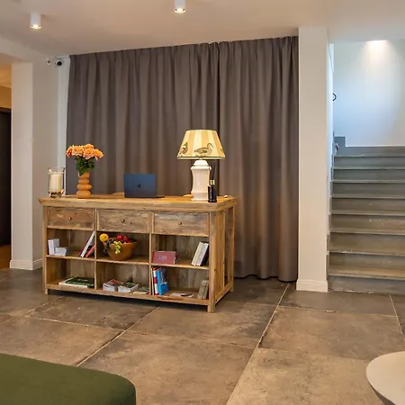 Montelleri Residenza Di Campagna 호텔 3*