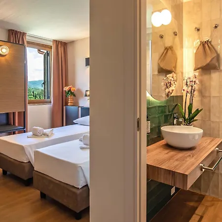 Montelleri Residenza Di Campagna Hotel